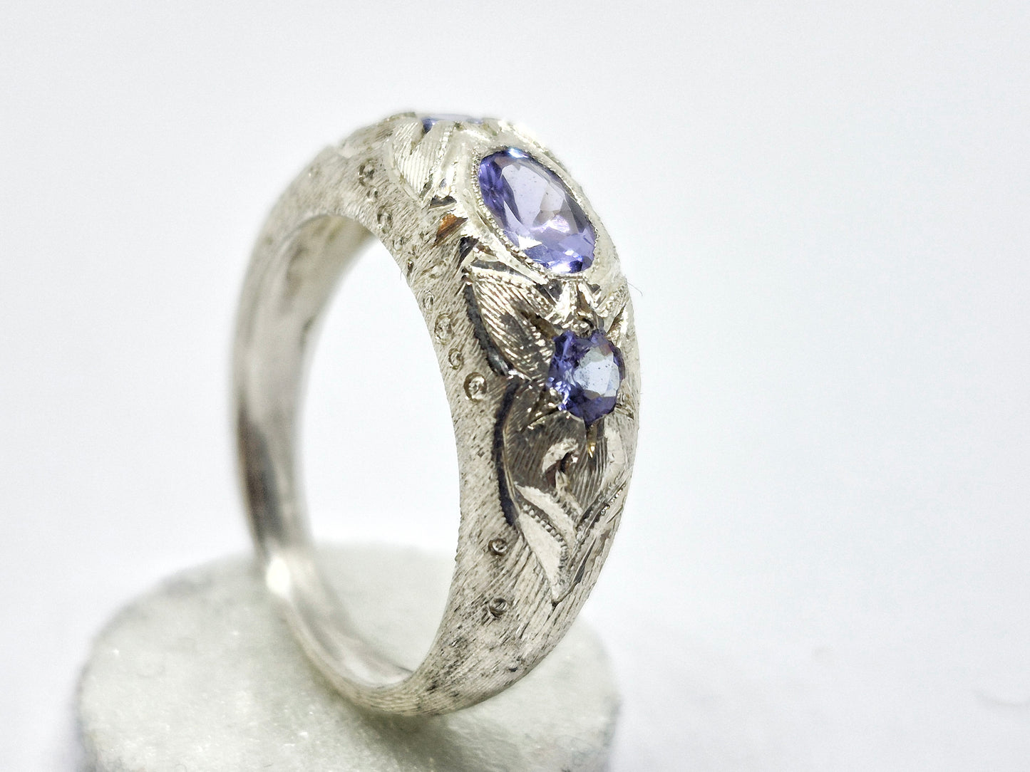 Florentine Engraved Silver Ring with Tanzanite