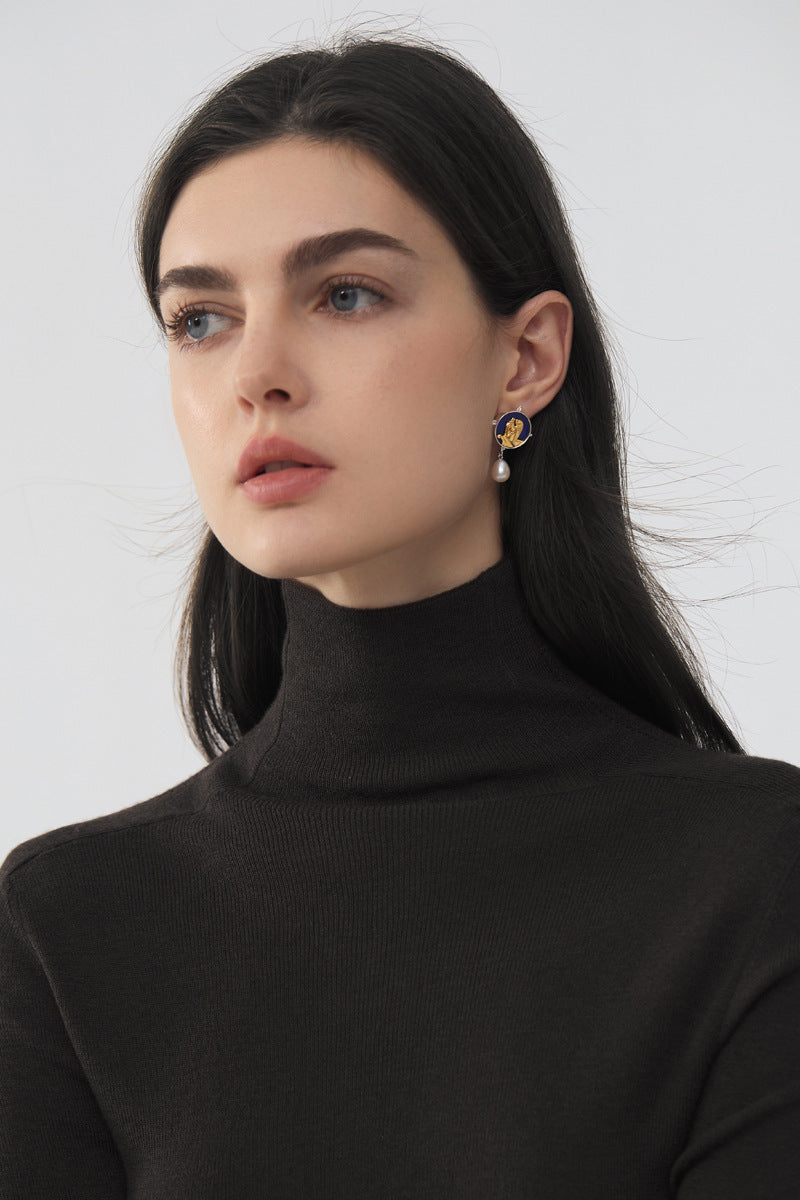 Night Stryge – Gothic Pearl Earrings in Silver 925