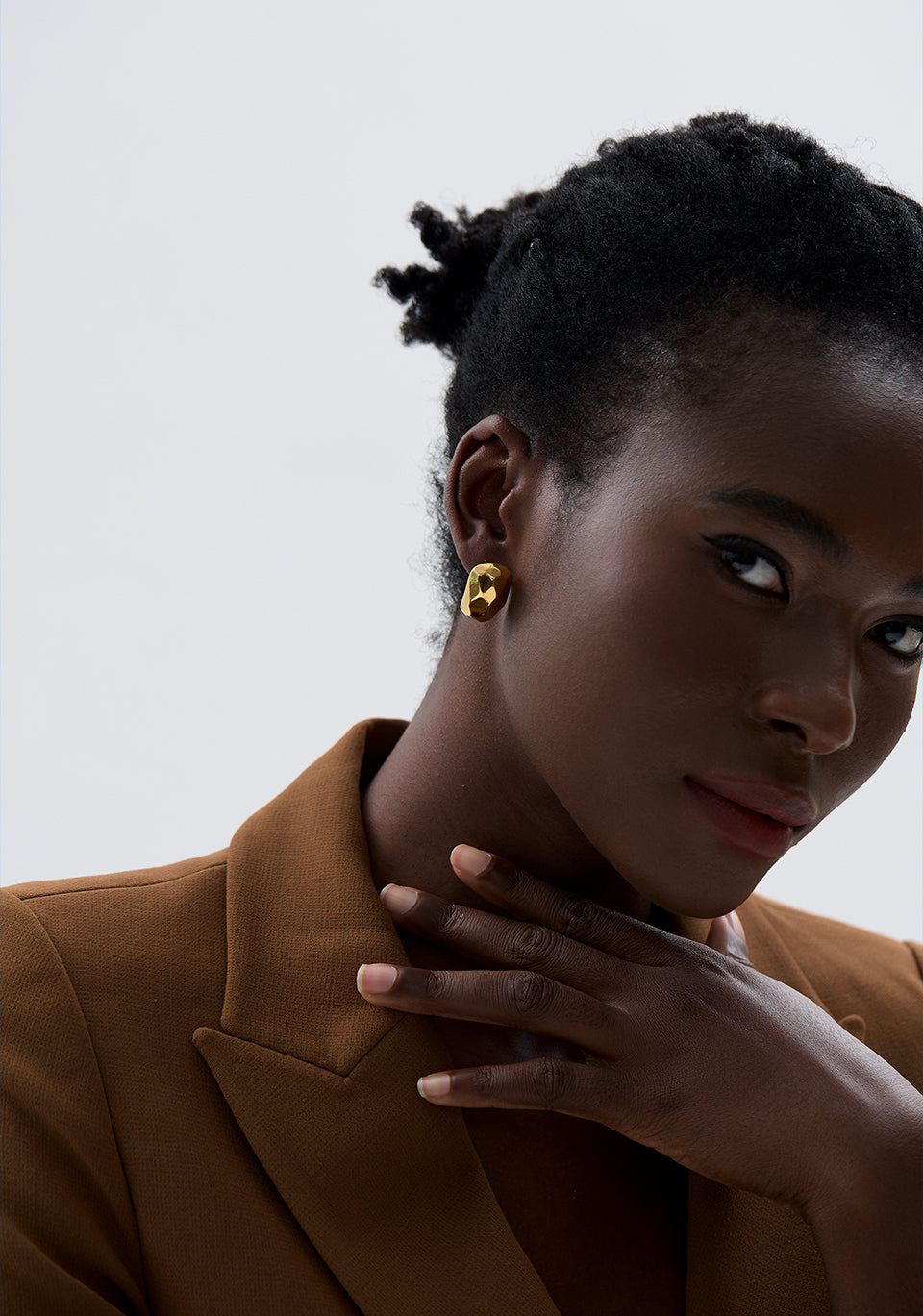 Geometric Cut - gold plated earrings