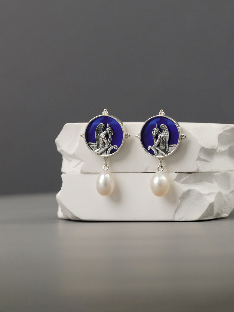Night Stryge – Gothic Pearl Earrings in Silver 925