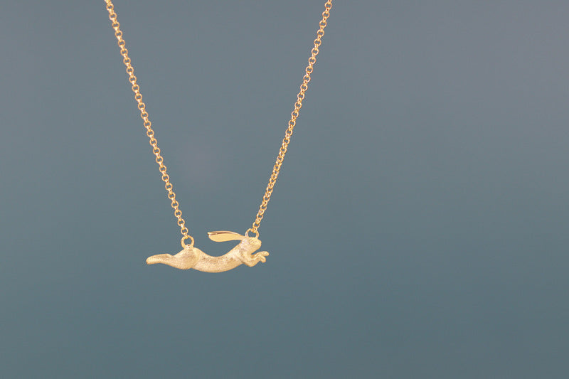 Chasing the Moon Pendant – Sterling Silver 925 Gold-Plated