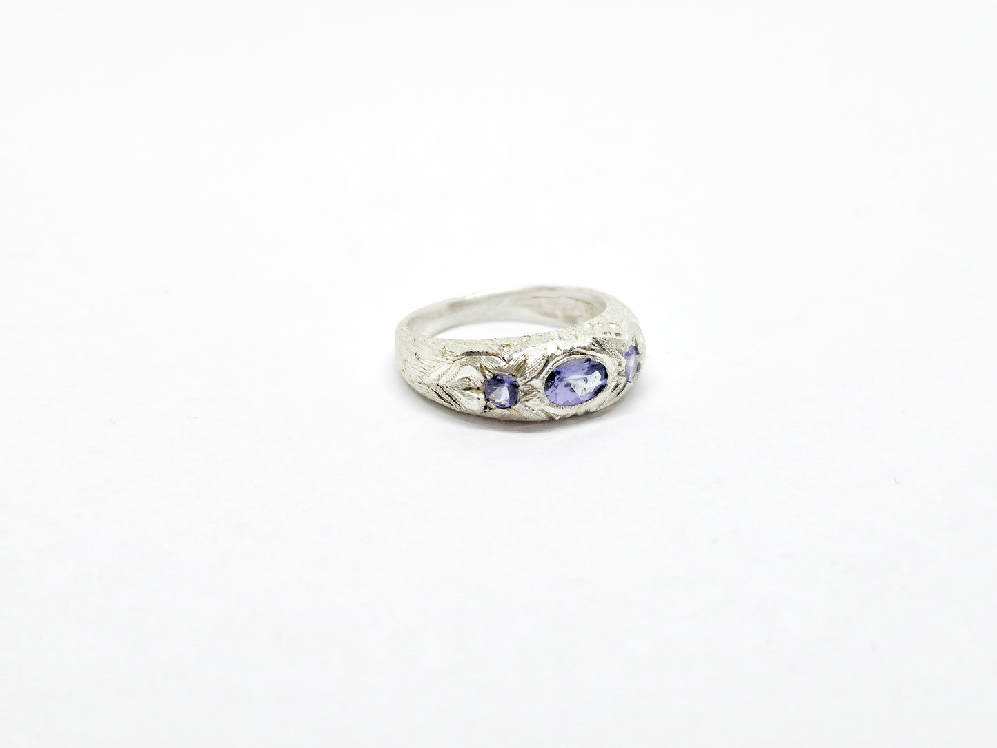Florentine Engraved Silver Ring with Tanzanite