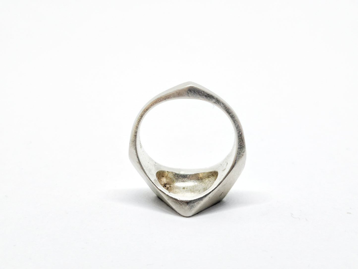 SCUDO | The Resilience Signet Ring – Handcrafted Minimalist Jewelry
