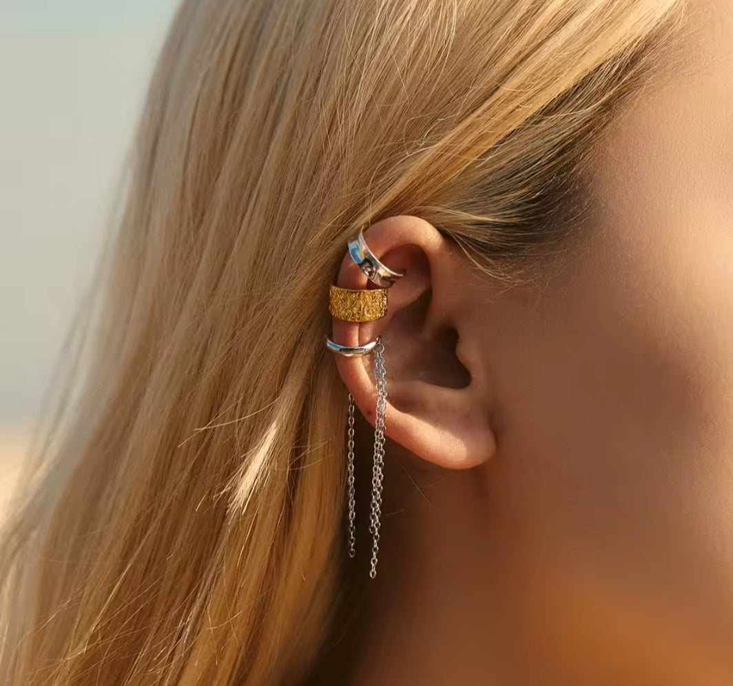 Minimalist Twist Gold-Plated 925 Sterling Silver Ear Cuff