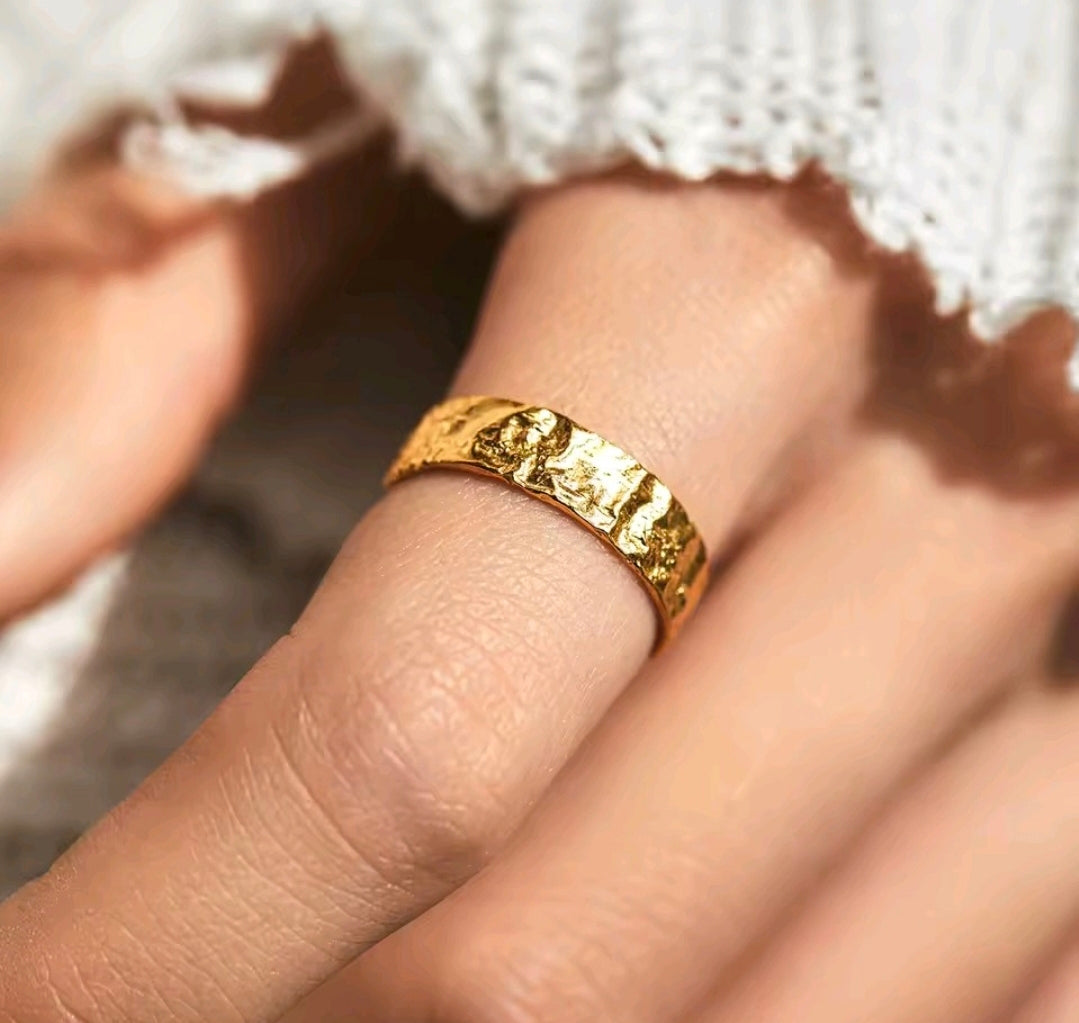 Organic Fluid Hammered Texture Adjustable Ring – S925 Sterling Silver & Gold Plated
