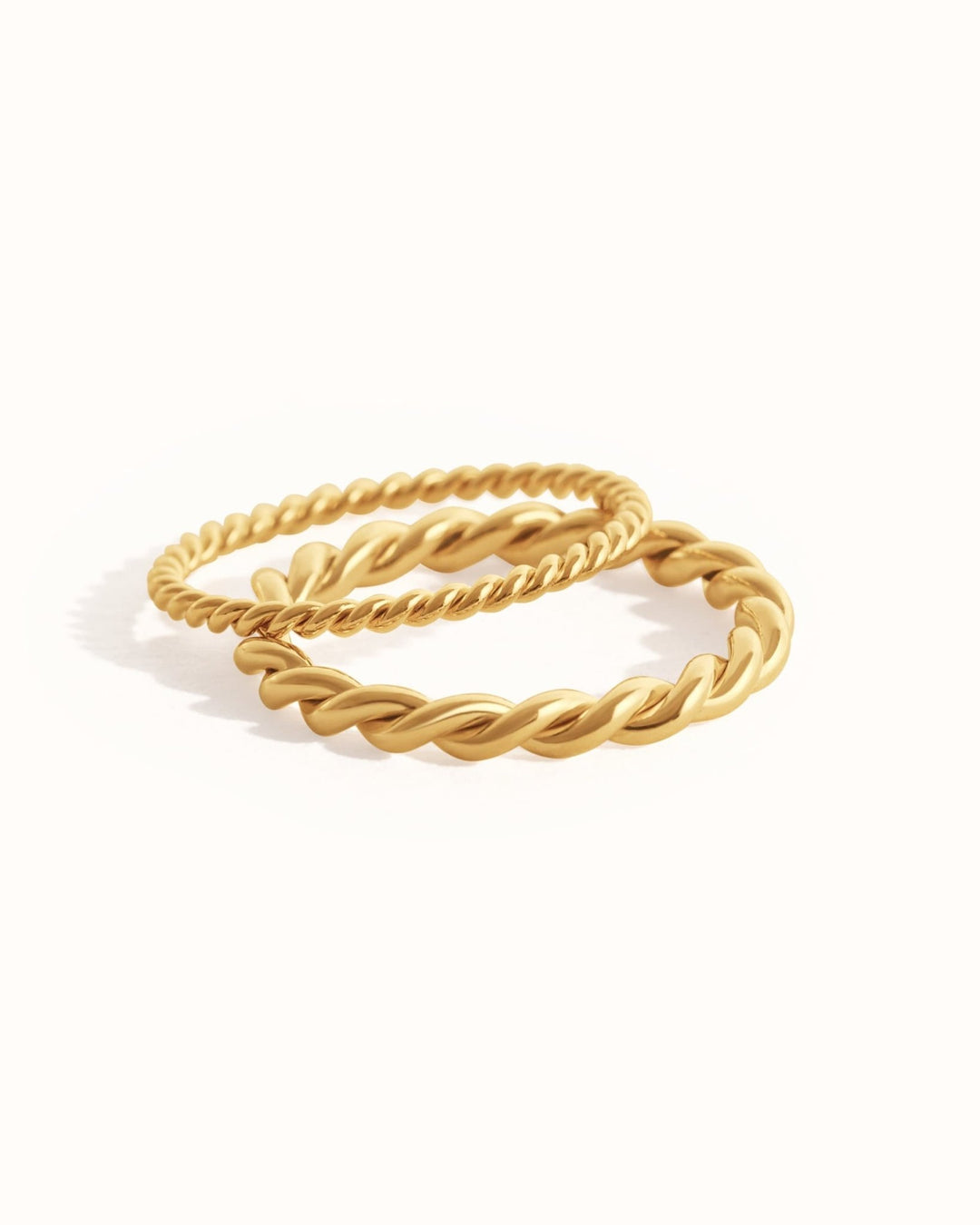 Twist Band Ring – 925 Sterling Silver (Gold Plated or Silver Finish)