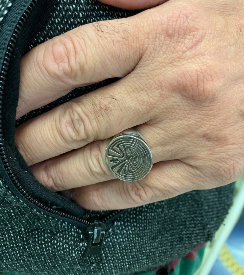 Men’s Sterling Silver Maze Ring – Symbolic Man at the Entrance Design, 925 Solid Silver