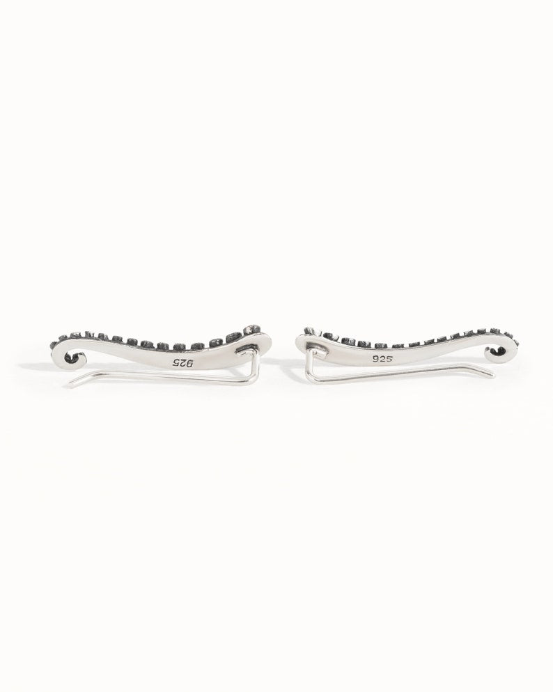 Abyssal Tentacle Earrings – Silver Octopus-Inspired Jewelry